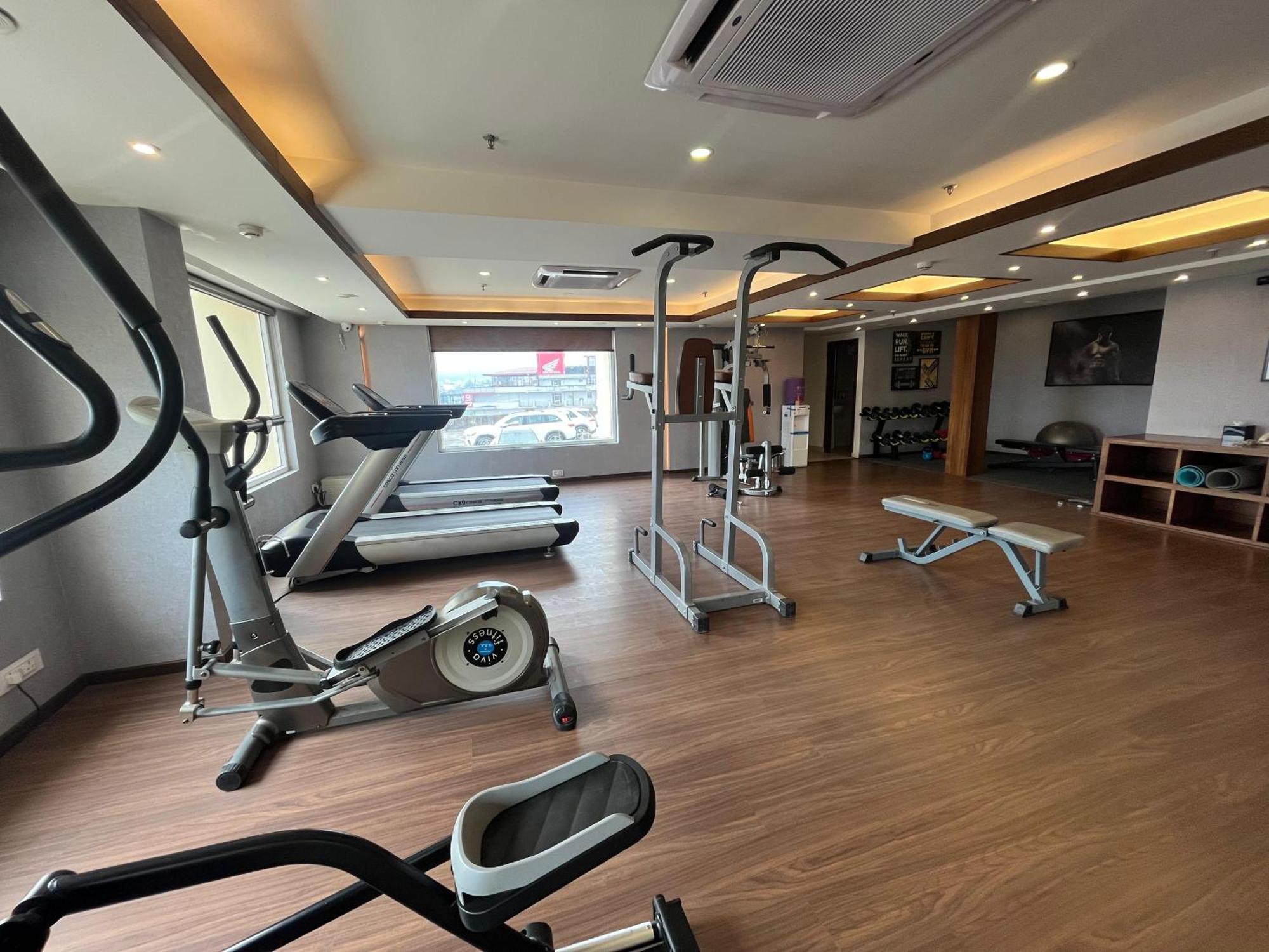 Regenta Dehradun By Royal Orchid Hotels Limited Luaran gambar